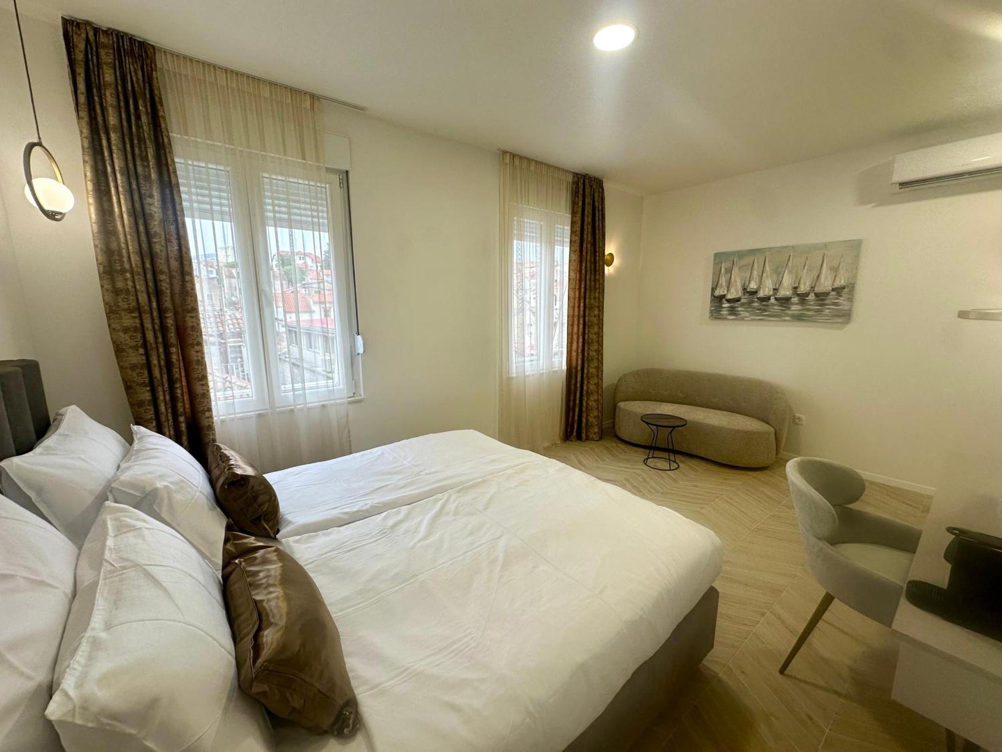 Mariani Luxury Rooms In Center Spalato Esterno foto