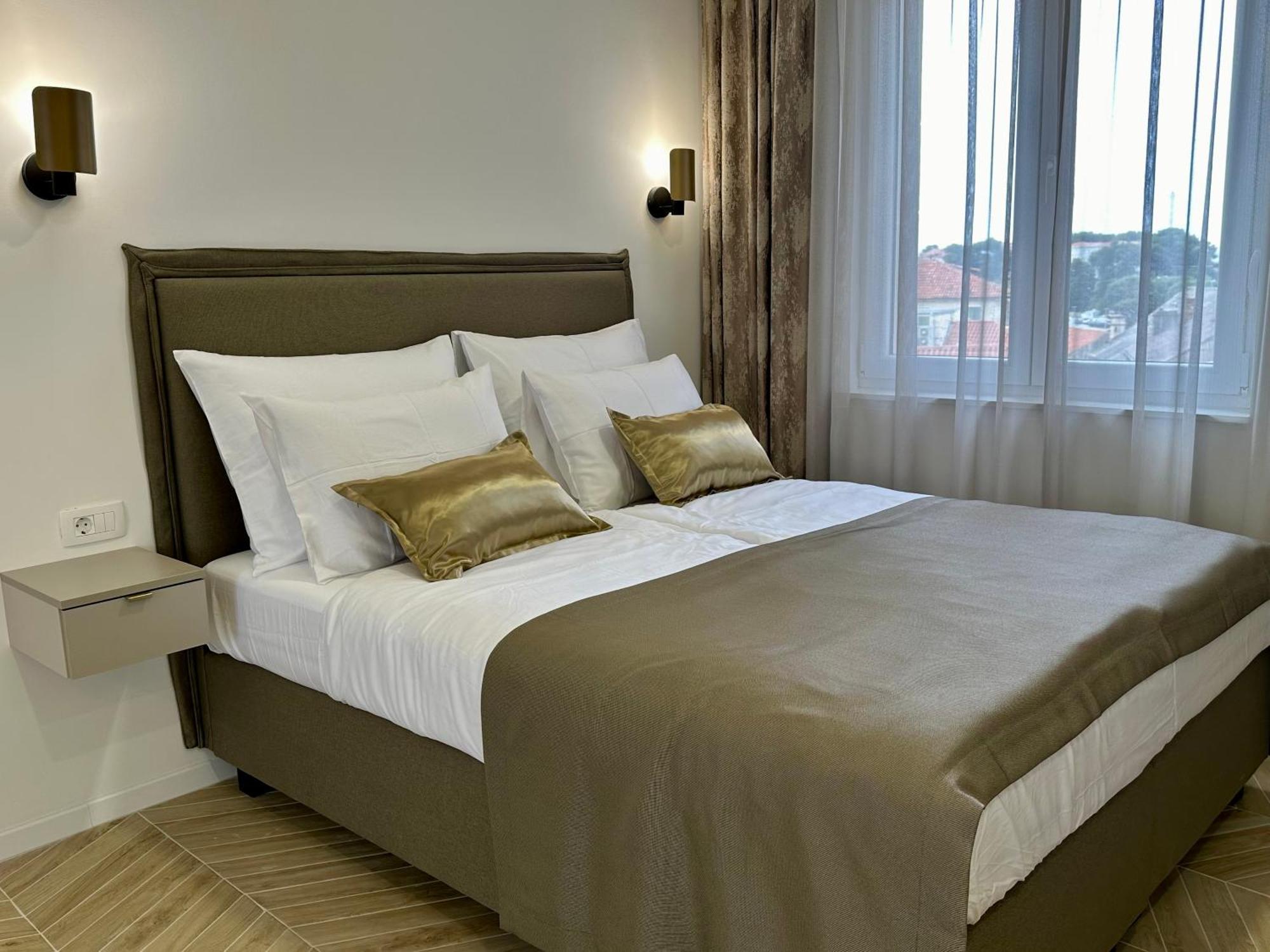 Mariani Luxury Rooms In Center Spalato Esterno foto