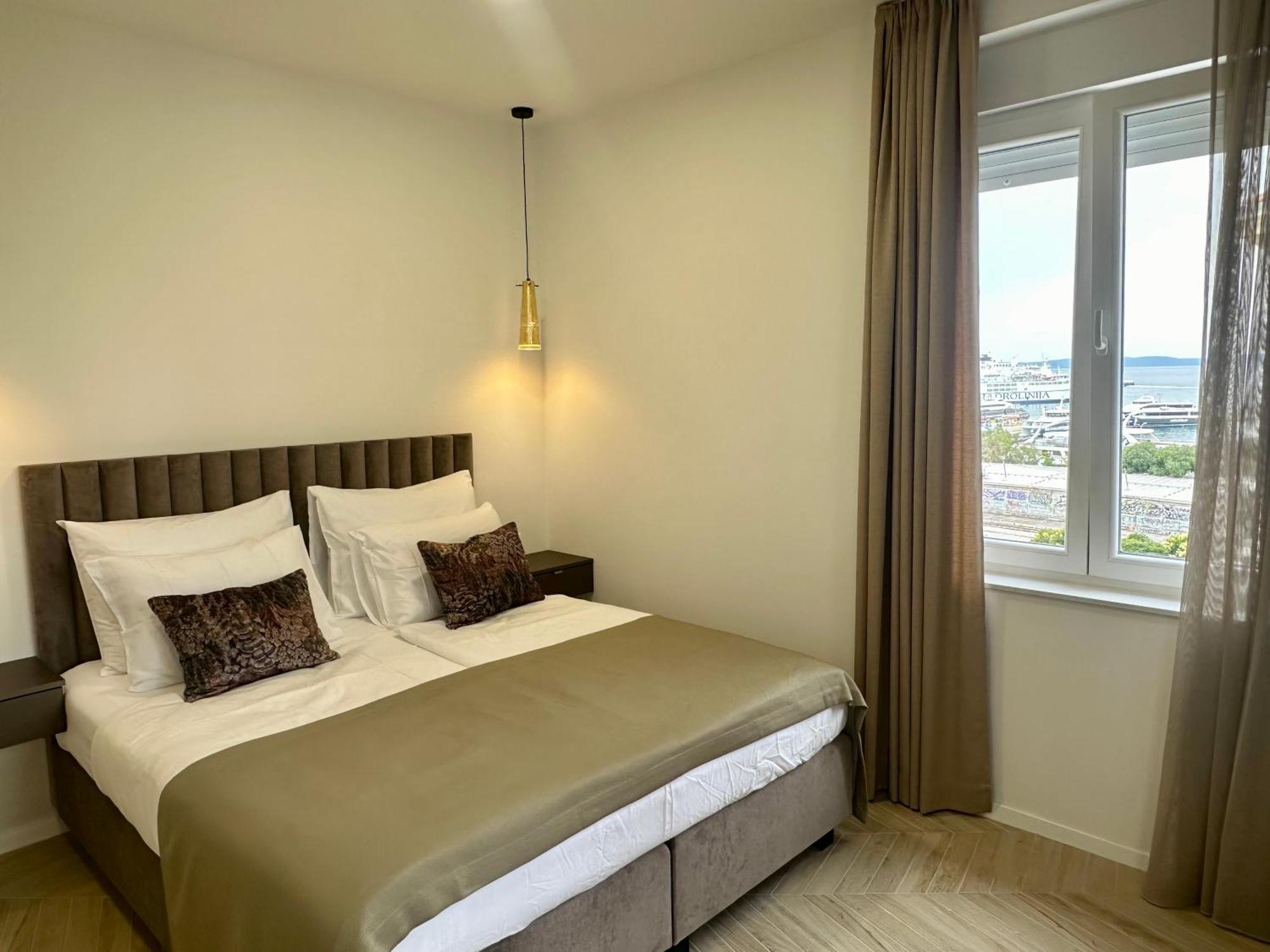 Mariani Luxury Rooms In Center Spalato Esterno foto