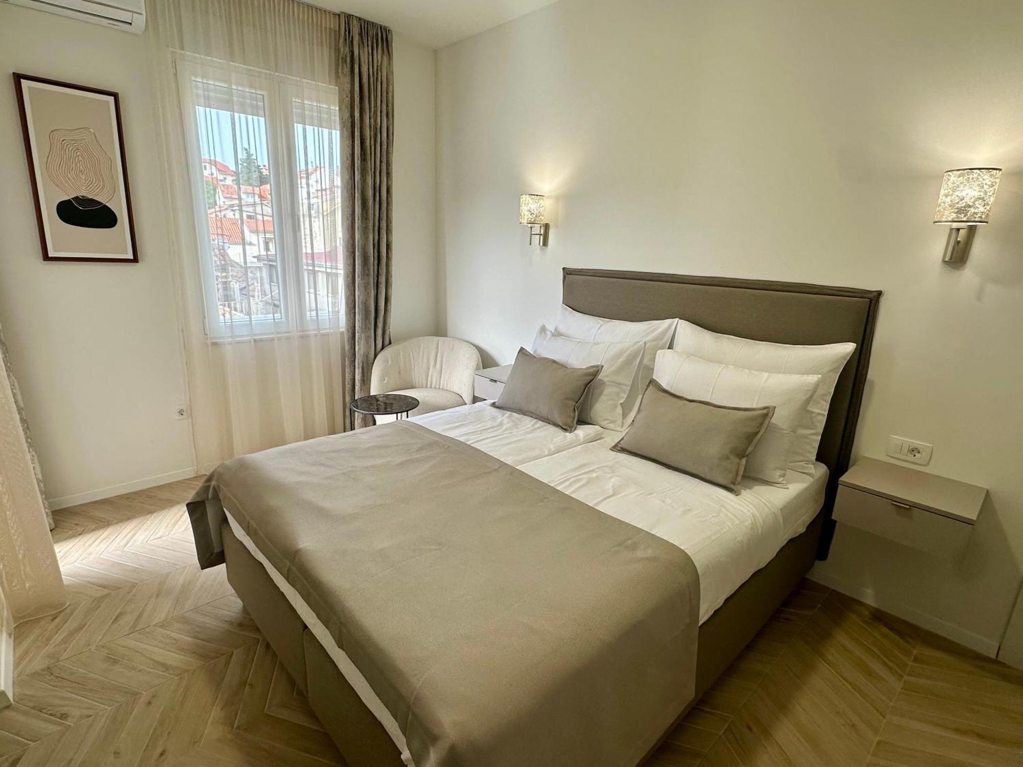 Mariani Luxury Rooms In Center Spalato Esterno foto