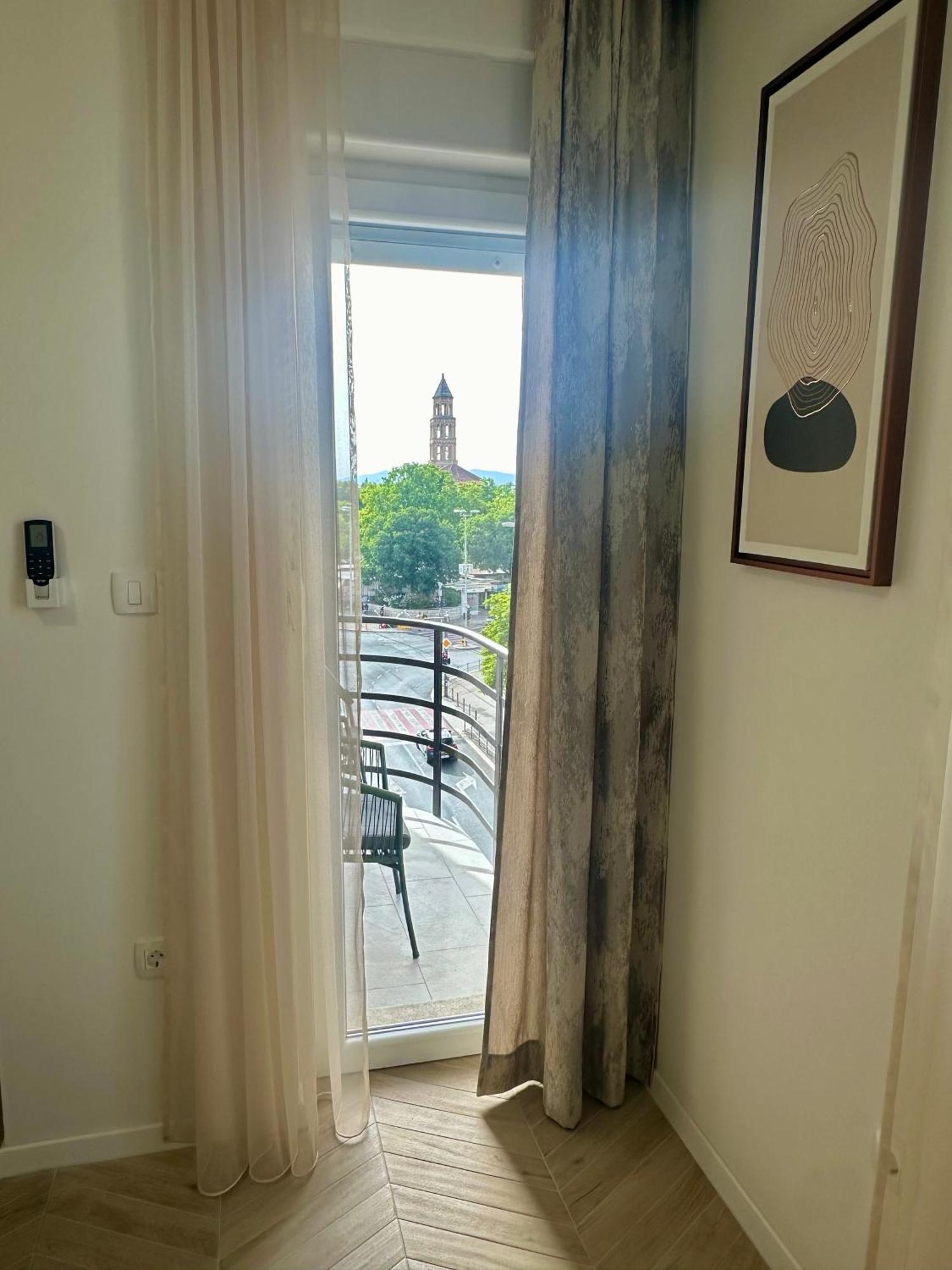 Mariani Luxury Rooms In Center Spalato Esterno foto