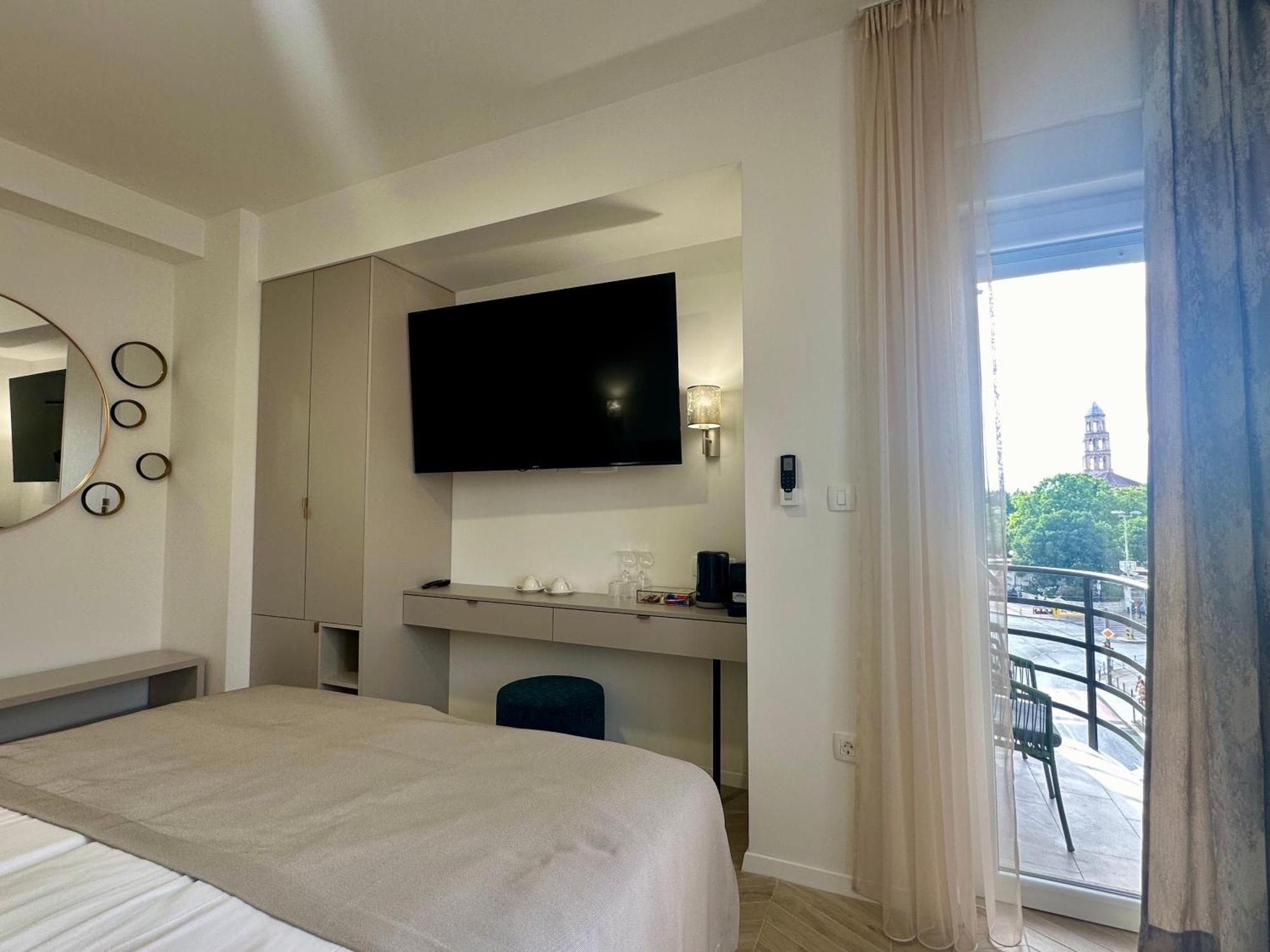 Mariani Luxury Rooms In Center Spalato Esterno foto