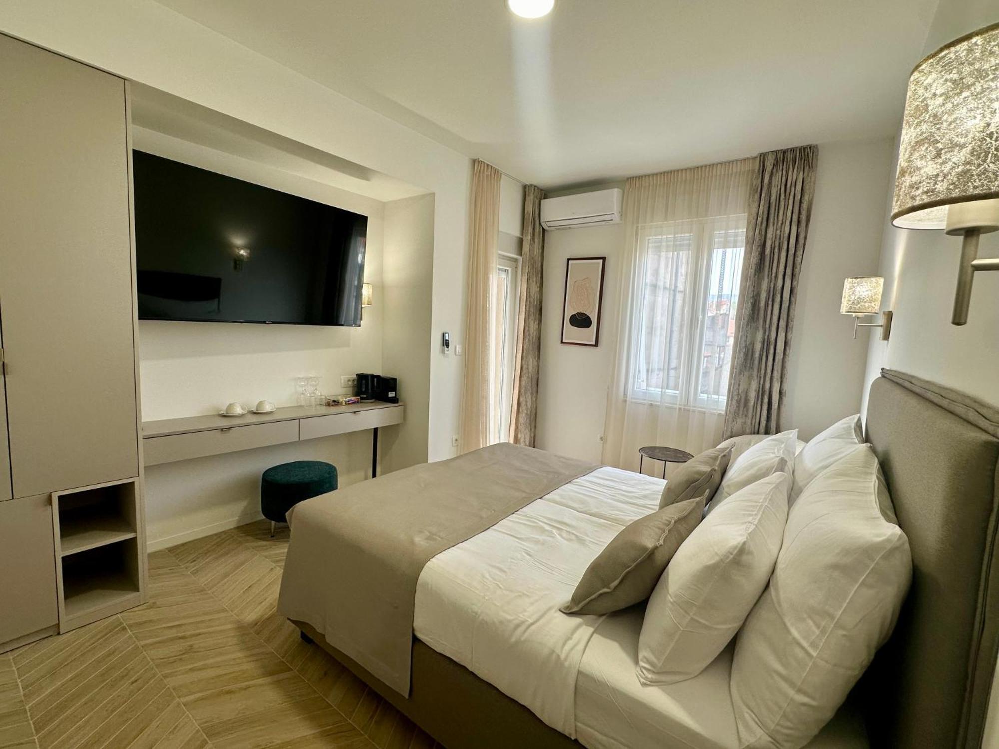 Mariani Luxury Rooms In Center Spalato Esterno foto