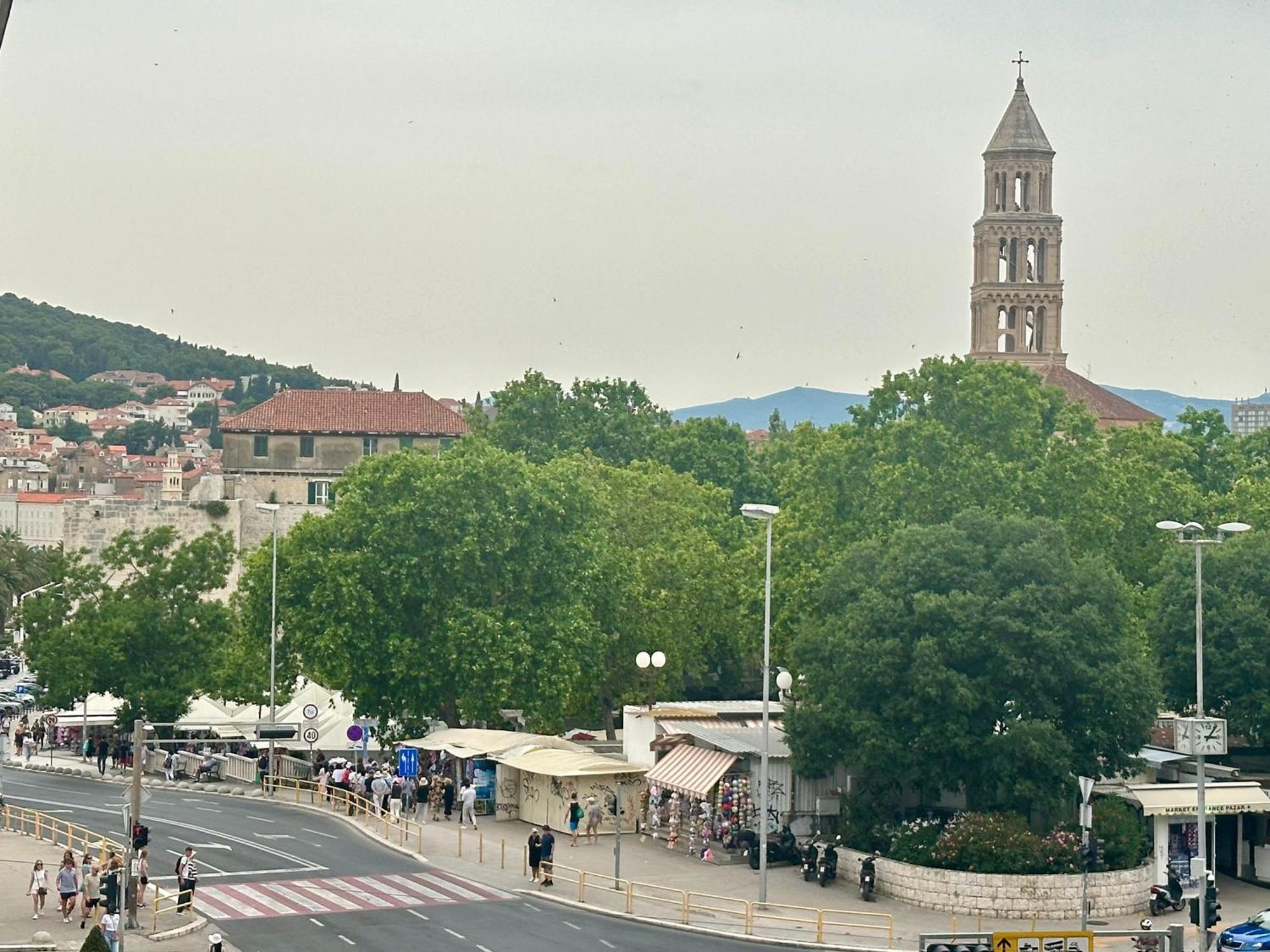 Mariani Luxury Rooms In Center Spalato Esterno foto
