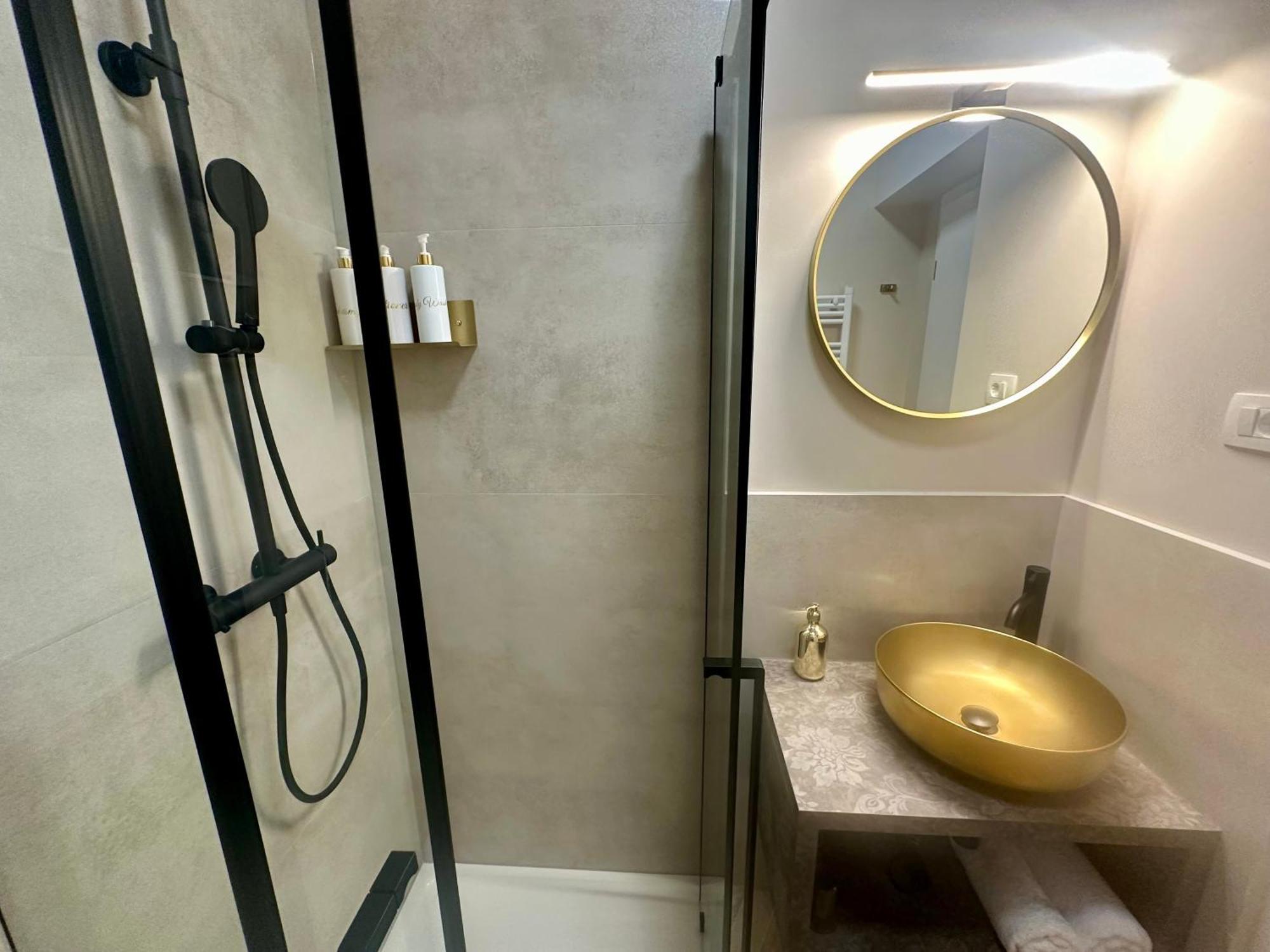 Mariani Luxury Rooms In Center Spalato Esterno foto