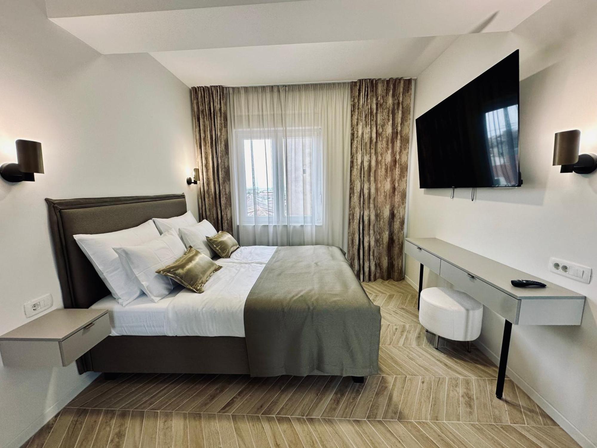 Mariani Luxury Rooms In Center Spalato Esterno foto