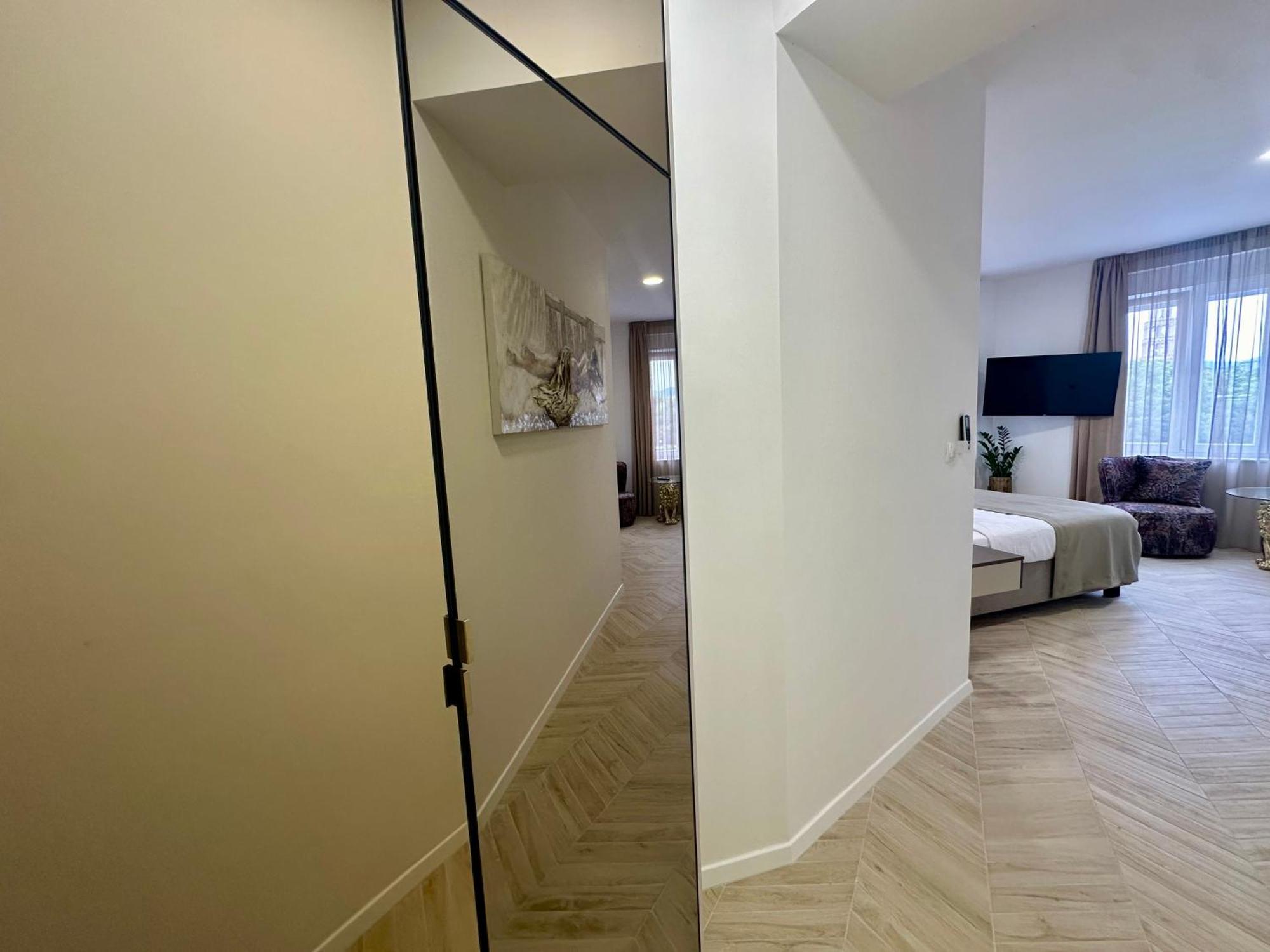 Mariani Luxury Rooms In Center Spalato Esterno foto