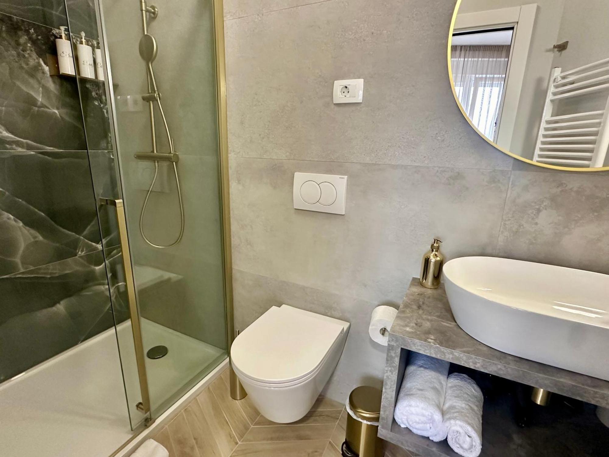 Mariani Luxury Rooms In Center Spalato Esterno foto